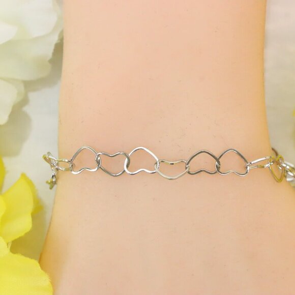 Minimalist Bracelet, Sleek & Modern Design, Women’s Fashion, YC110399-B - Picture 1 of 10